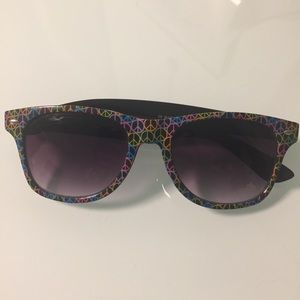 sunglasses with rainbow peace sign frames